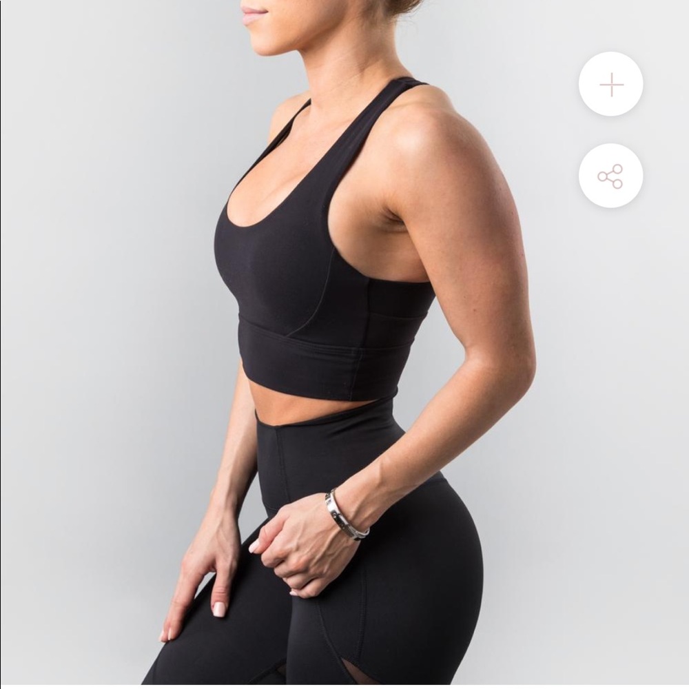 *SOLD* BNWT Buffbunny Rosa Bra- Noir- XS